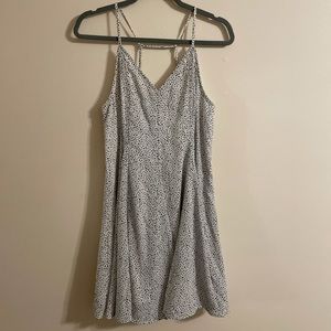 STRAPPY DRESS (Women’s Medium)